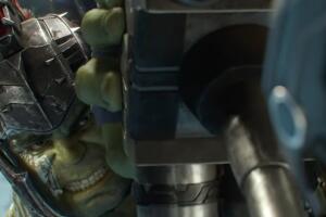 hulk en thor ragnarok mcu 2.jpg