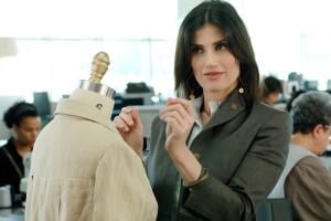 Idina Menzel en 'Encantada'.jpg