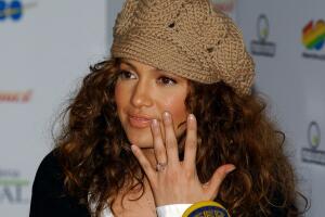 Jennifer Lopez Promotes "Maid In Manhattan" In Spain