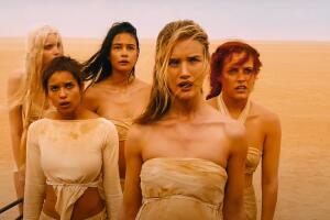 Mad Max fury road oficial 3.jpg