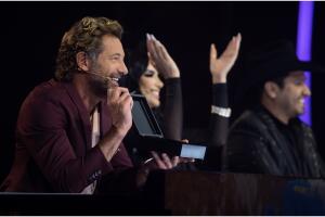 Los consejeros en el primer episodio de Mi Famoso y Yo