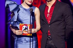 Sofía Carson y Julián Figueroa