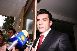 206-JORGESALINASobra7.jpg
