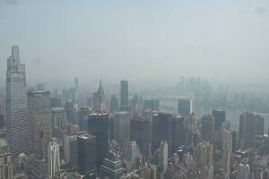 Nueva York bajo alerta calidad del aire: cómo protegerse y dónde obtener mascarillas
