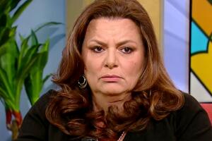 Mensajes Marjorie de Sousa, Julián Gil