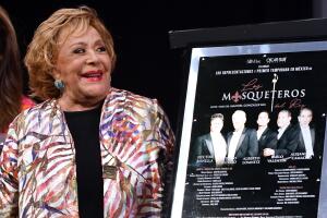 SILVIA PINAL GUZMÁN 2.jpg