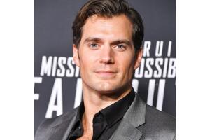 henry-cavill-actor-superman-foto.jpg