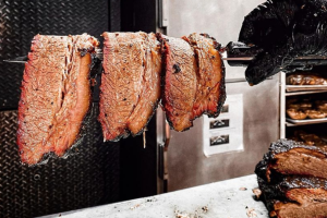 Dinosaur BBQ uno de los mejores restaurantes con comida saludable para tus hijos en NYC