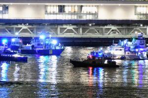 Helicoptero cae al rio Hudson Nueva York muertos heridos