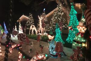 Impresionantes alumbrados navideños en Los Ángeles