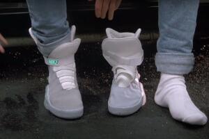 nike volver al futuro.jpg