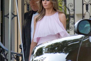 Trumps Depart the White House
