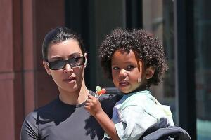 EXC Kim Kardashian, Baby Saint