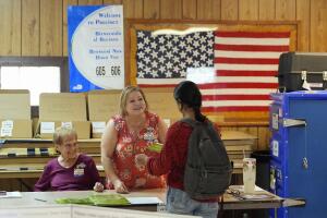 Un centro de votación de South Miami, Florida, durante las elecciones primarias de Florida, el martes 20 de agosto de 2024.