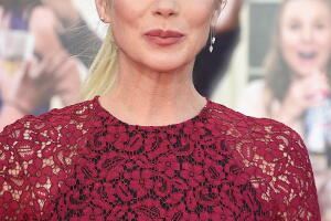 Premiere Of STX Entertainment's "Bad Moms" - Arrivals