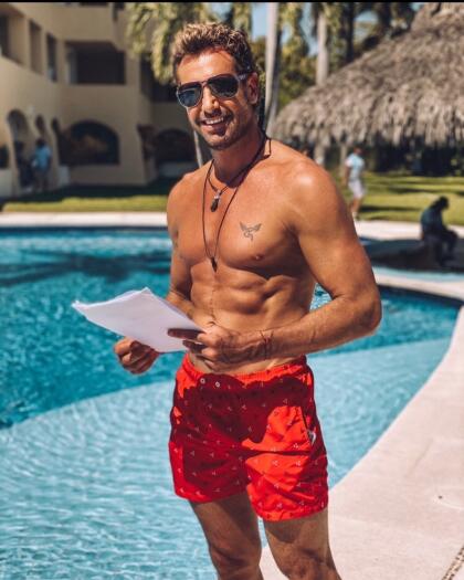 De 1996 a 2020, Gabriel Soto ha sumado más de 20 telenovelas ('Soltero con hijas' fue el último melodrama en el que participó) y
<a href=