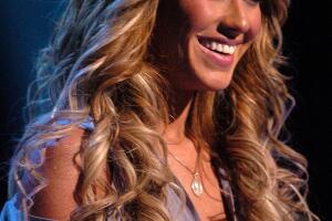 ¿Anahí está embarazada? Recuerda su historia de amor con Manuel Velasco