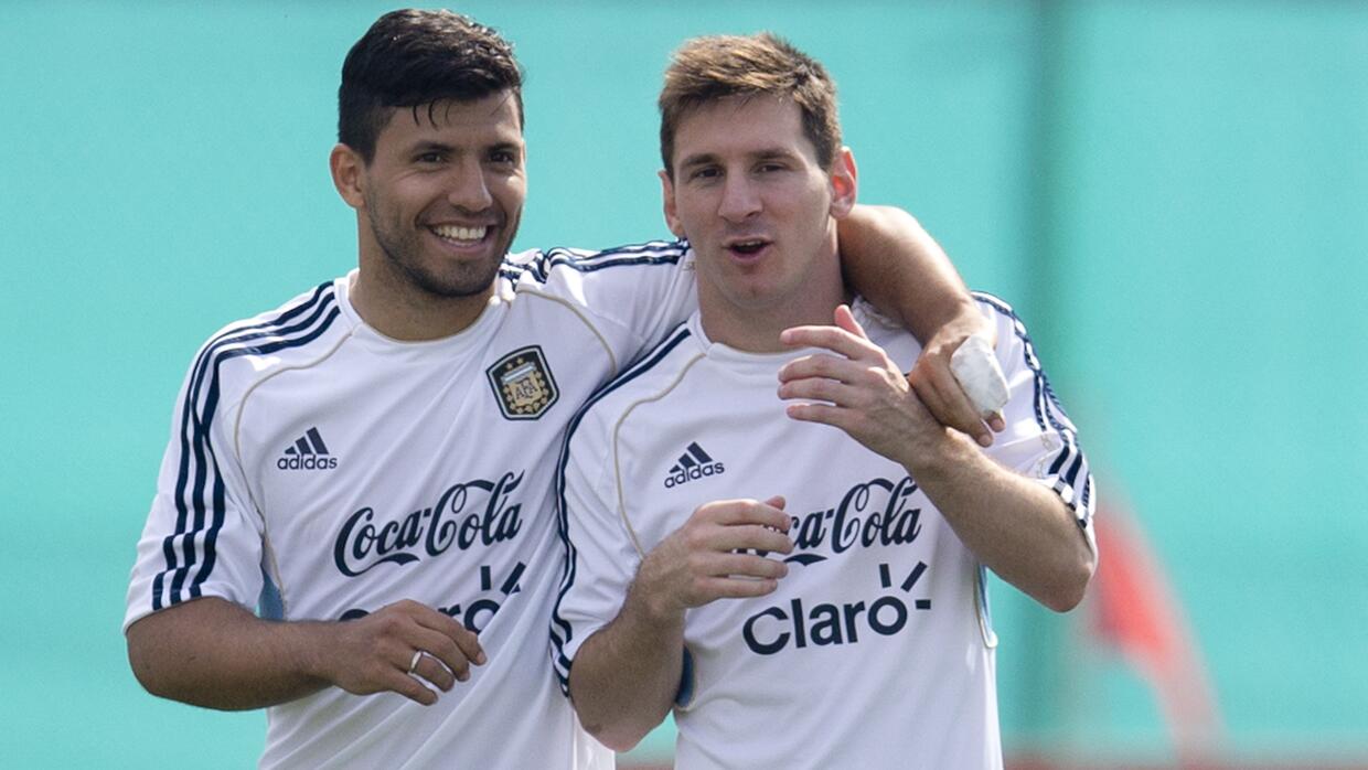 Por qué son inseparables Messi y Agüero? Ahora entendemos todo | Deportes  Fútbol | TUDN Univision