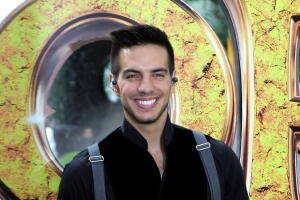 VADHIR DERBEZ FOTO 2.jpg