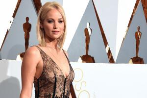 jennifer-lawrence-oscar-2016-2.jpg