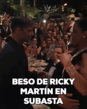Los besos más polémicos de los famosos