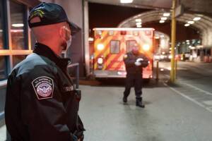Agentes de Aduanas salvan la vida de una joven en la frontera de Douglas, Arizona por posible sobredosis