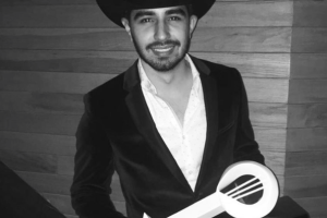 Joss Favela 