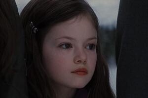 crepusculo-mackenzie-foy-renesmee.jpg