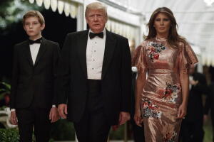 Trump, Melania, Barron, año nuevo
