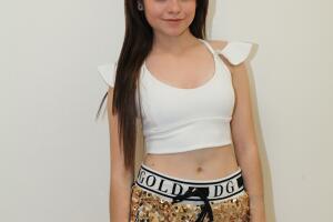 Karol Sevilla en Dolce & Gabbana