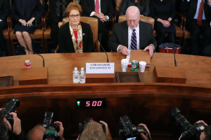 La exembajadora de EEUU en Ucrania, Marie Yovanovitch, compareció a puertas cerradas en octubre.