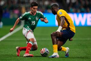 Ecuador Mexico WCup Soccer