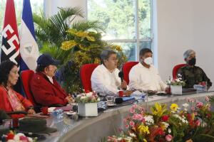 Ortega and Hernandez at Fonseca Gulf signing