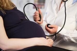 barriga-dura-gravidez-2.jpg