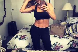 El ejercicio ha hecho de los cuerpos de estas famosas un monumento