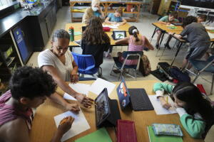CORRECTION US Education Artificial Intelligence