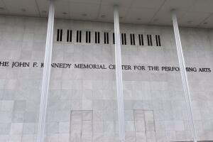 AP25352712056090 (1).jpg