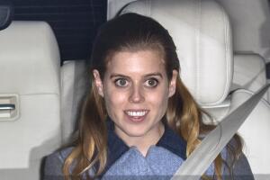 grosby beatrice 1.jpg