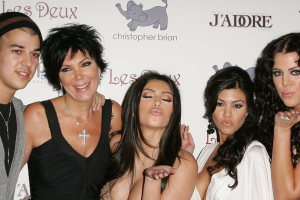 familia-kardashian-.png