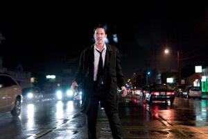 constantine-2005-keanu-reeves