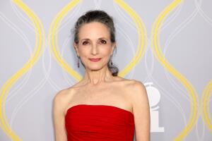 bebe-neuwirth