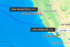 En el vuelo de United Airlines 198 viajaban 257 pasajeros y 13 tripulantes.
