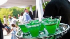 Cócteles de pokémon con whisky, vodka y ron