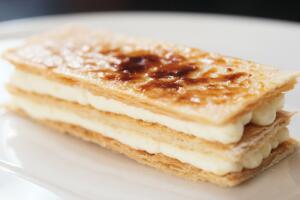 Milhojas de crema01.jpg