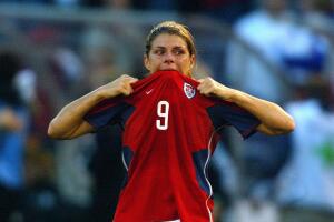Mia Hamm reacts to loss