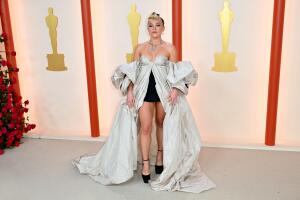 Florence Pugh en los premios Oscar 2023