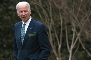 Joe Biden apuesta por el apoyo de la comunidad afroamericana para las elecciones primarias de Carolina del Norte.