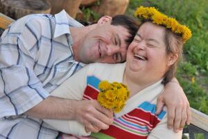 sindrome_de_down-_pareja-_hombre_mujer.jpg