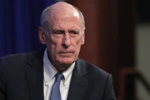 Daniel Coats no tiene dudas de que Moscú quiere "debilitar las bases demócráticas estadounidenses", como dijo al Senado.
