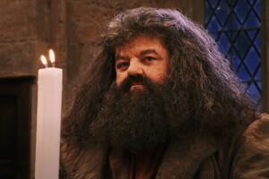 robbie-coltrane-actor-harry-potter-hagrid.jpg